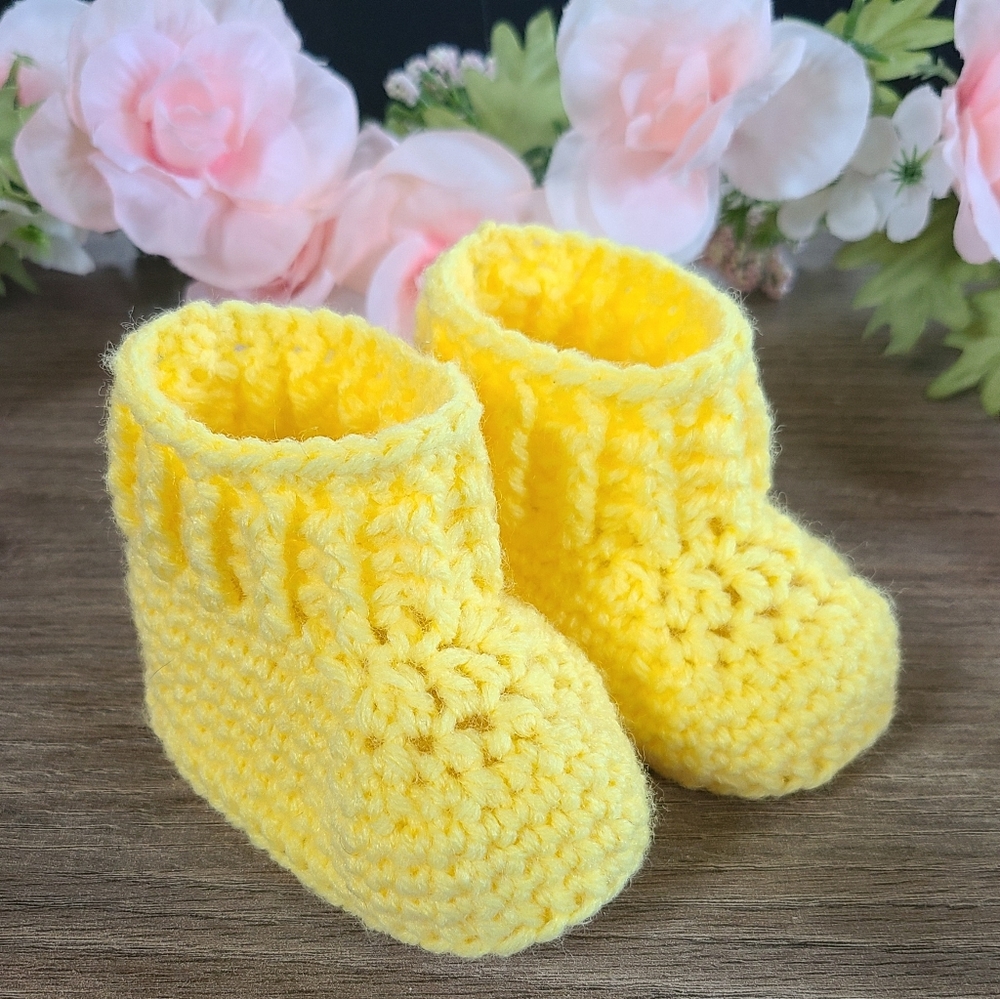Yellow Baby Booties, Crochet Shoes, Baby Shoes, Newborn Slippers, Baby Slippers